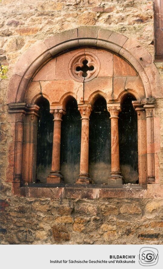 Romanisches Fenster am Grimmaer Schloß