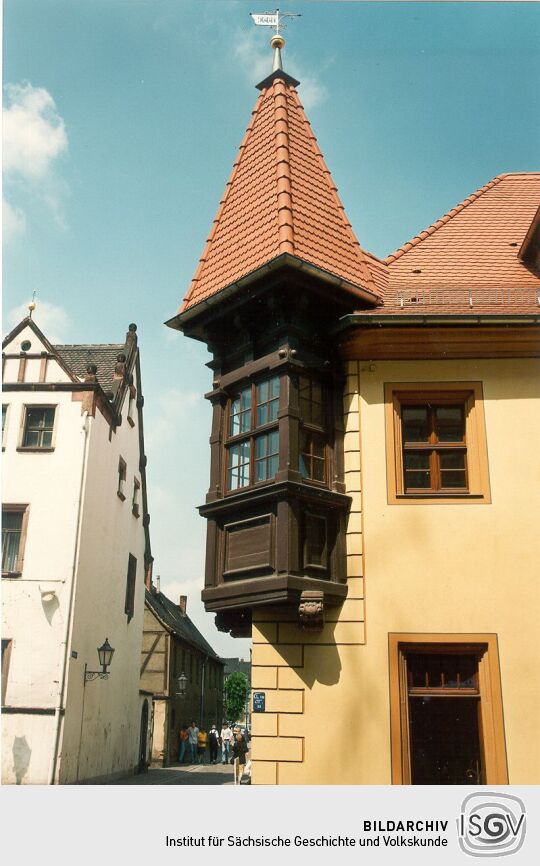 Wohnhaus mit Holzerker in Grimma