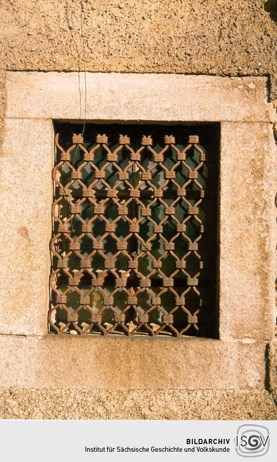 Schmiedeeisernes Fenstergitter in Ebersbach