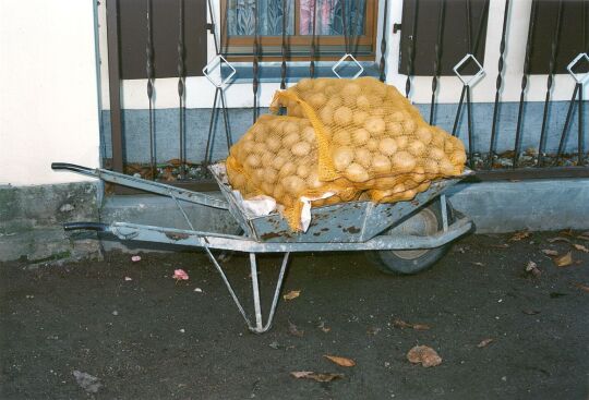 Straßenverkauf von Kartoffeln in Radebeul