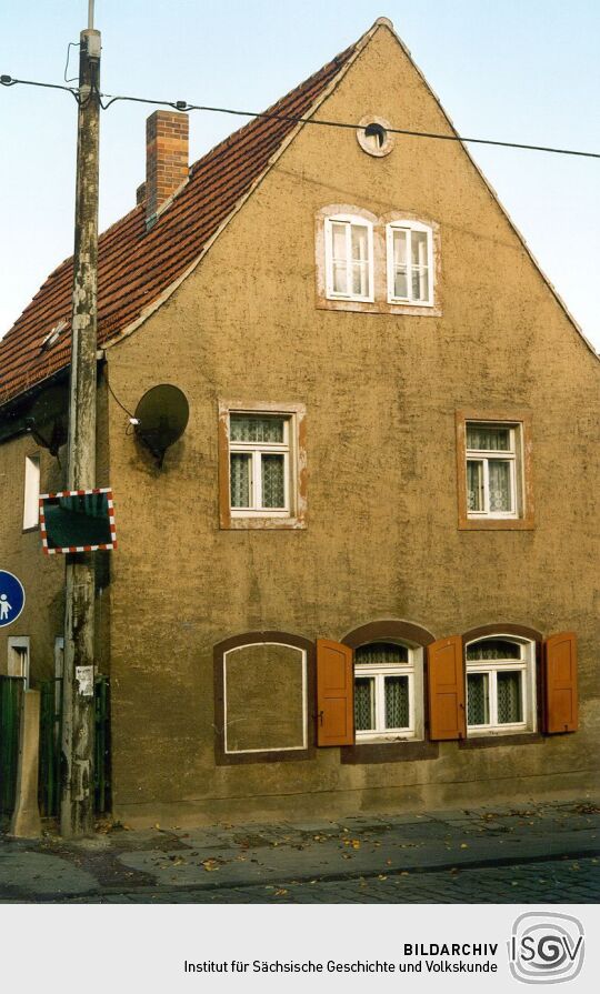 Wohnhaus  mit Spiegel in Lockwitz