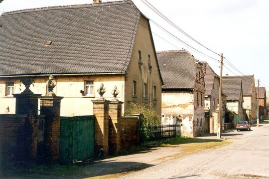 Hauptstraße in Dreiskau-Muckern