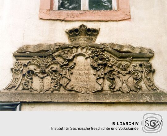 Wappen am Schloß in Triestewitz