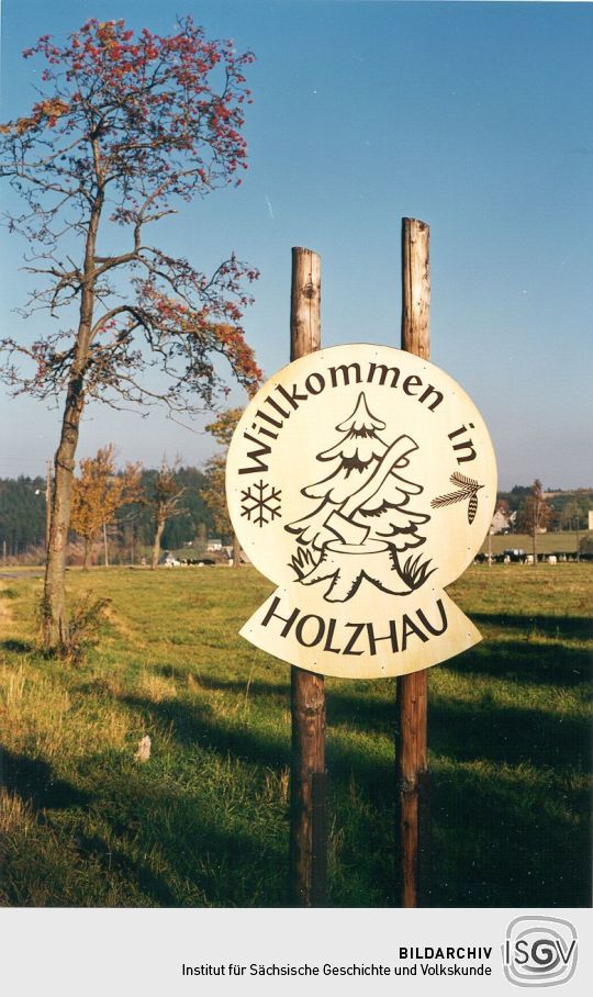 Begrüßungsschild am Ortseingang von Holzhau