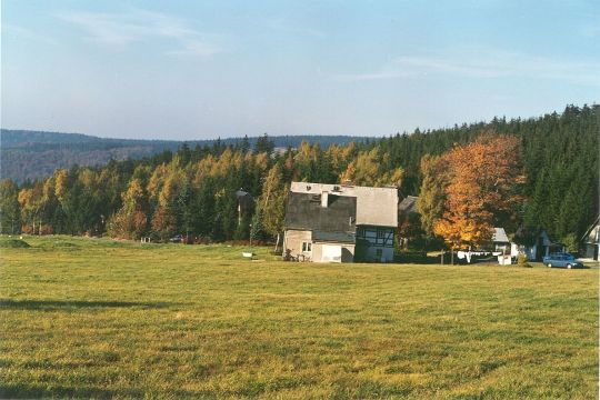 Häuser auf dem  Erzgebirgskamm bei Holzhau