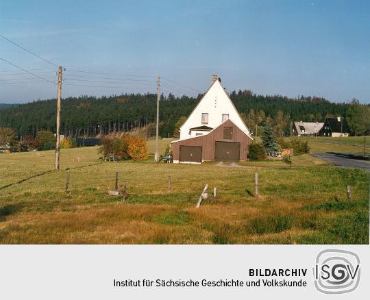 Wohnhaus  mit Garagenanbau in Holzhau