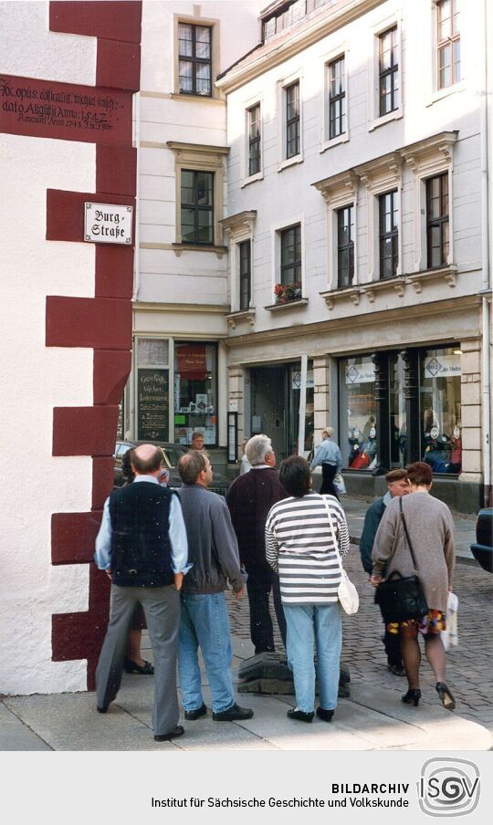 Wohnhaus mit Inschrift an der Burgstraße in Freiberg