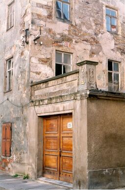 Bild: Leerstehendes Wohnhaus mit Garage in der Kirchgasse in Freiberg