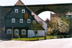 Bild: Umgebindehaus am Brückenweg in Obercunnersdorf