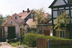Bild: Hof und Schuppen an einem Wohnhaus in Obercunnersdorf