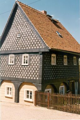 Bild: Umgebindehaus mit Blockstube in Obercunnersdorf