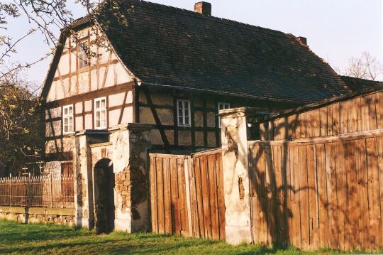 Wohnhaus eines ehemaligen Bauernhofes in Muckern