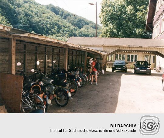 Fahrradunterstand am Bahnhof Tharandt