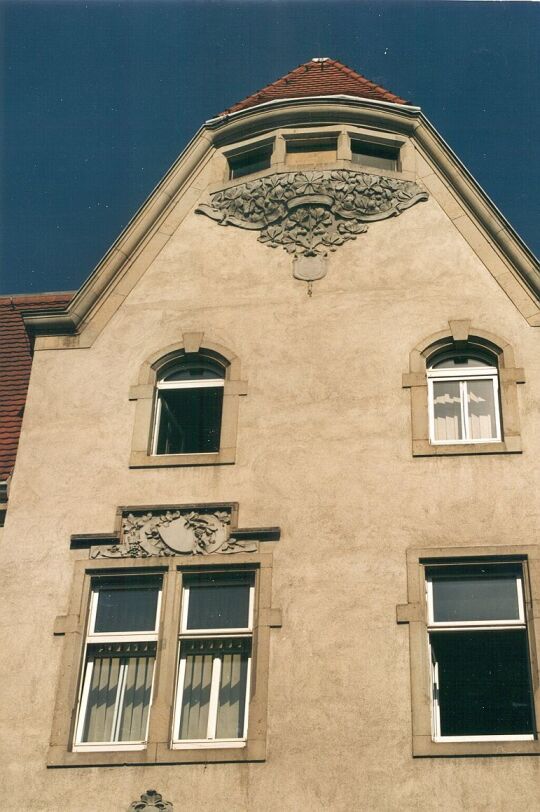 Giebel des Rathaus in Freital