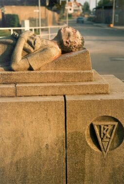 Bild: Gedenkstätte in Wermsdorf