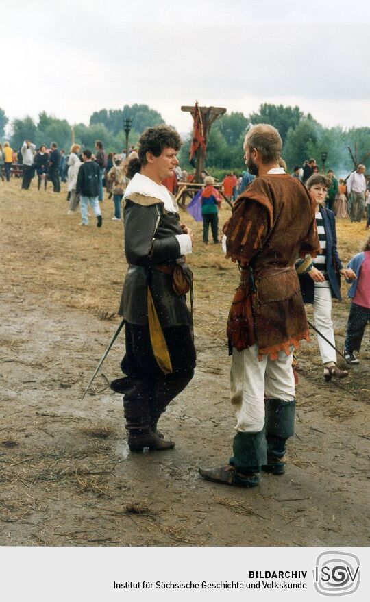 Historische Schau beim Friedensfest in Radebeul