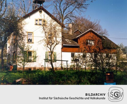 Gebäude der ehemaligen "Spankorbfabrik Christ. August Schneider" in Lauter