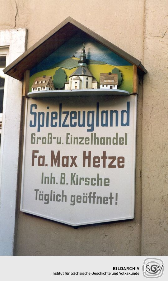 Firmenschild in Seiffen