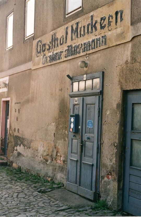 Eingangsbereich des ehemaligen Gasthof Muckern