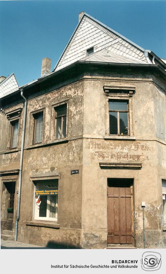 Wohnhaus mit Verkaufsstelle in Roßwein