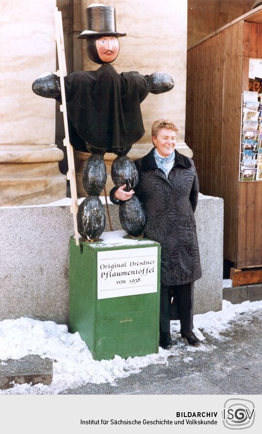 Pflaumentoffel auf dem Striezelmarkt in Dresden