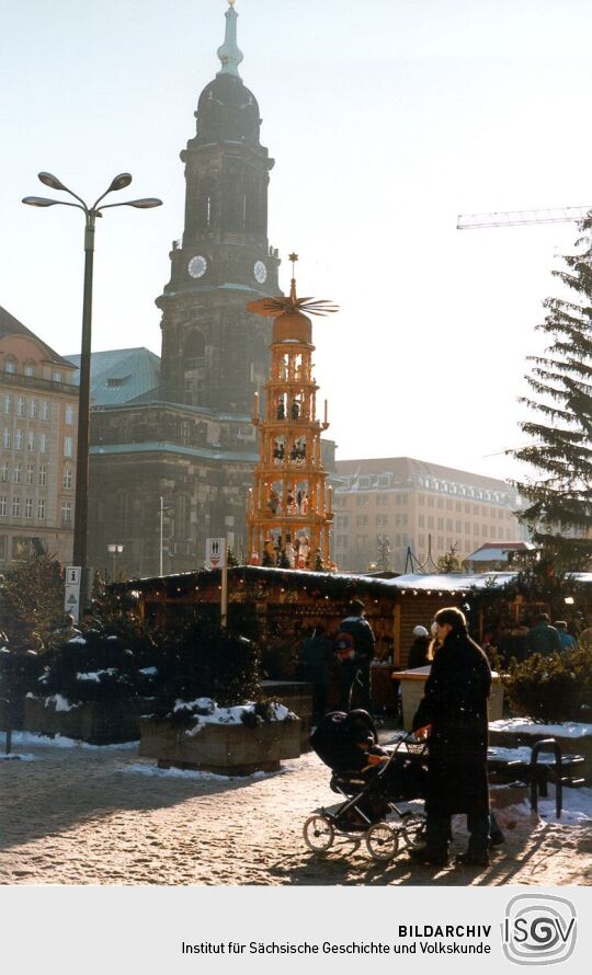 Striezelmarkt in Dresden