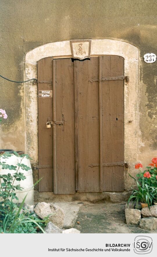 Kellereingang eines Wohnhauses in Niederpoyritz