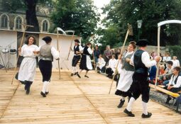Bild: Bauerntanz auf dem Friedensfest in Kötzschenbroda