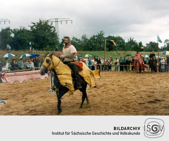 Reiterspiele während des Friedensfestes in Kötzschenbroda