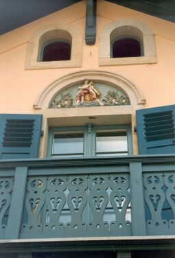 Bild: Giebel eines Wohnhauses in Wachwitz