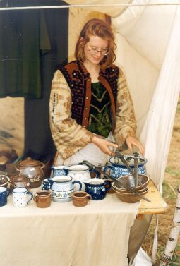 Bild: Töpferladen auf dem Friedensfest in Kötzschenbroda