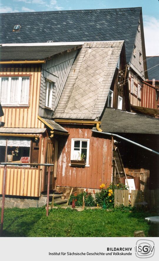 Wohnhaus mit Anbauten in Hinterhermsdorf