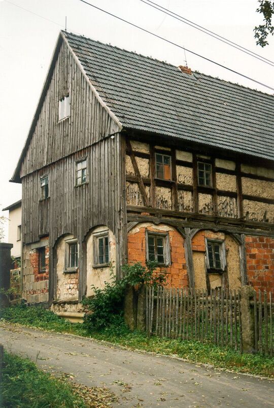 Fachwerkhaus mit Umgebinde in Langburkersdorf