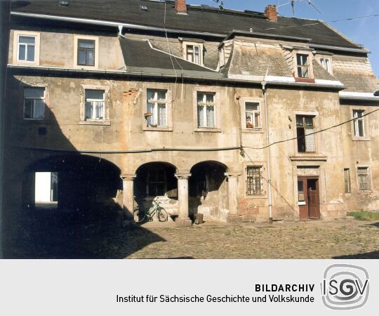 Hof einer Fabrik in Limbach-Oberfrohna