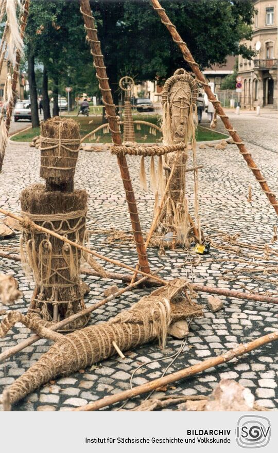 Historische Schau auf dem Markt in Kötzschenbroda