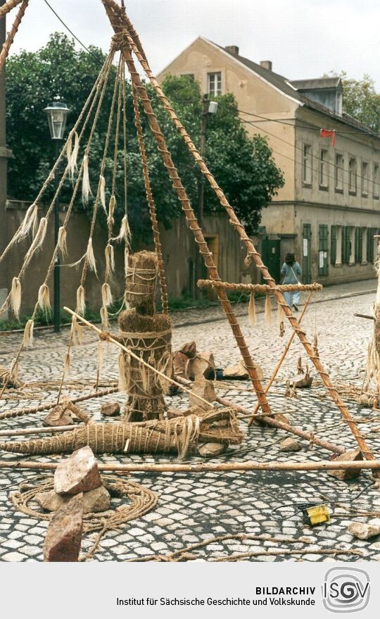 Historische Schau auf dem Markt in Kötzschenbroda