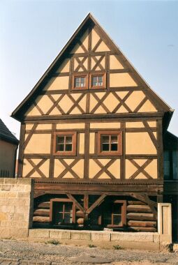 Bild: Umgebindehaus mit Fachwerk in Dresden-Wachwitz