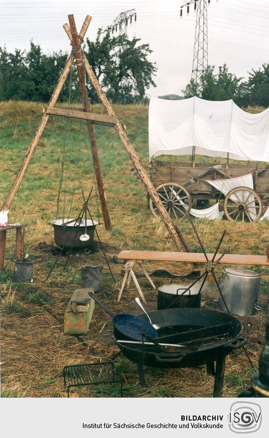 Feldküche auf einer historischen Schau in Kötzschenbroda