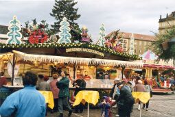 Bild: Bäckereiverkaufsstand auf dem Striezelmarkt in Dresden