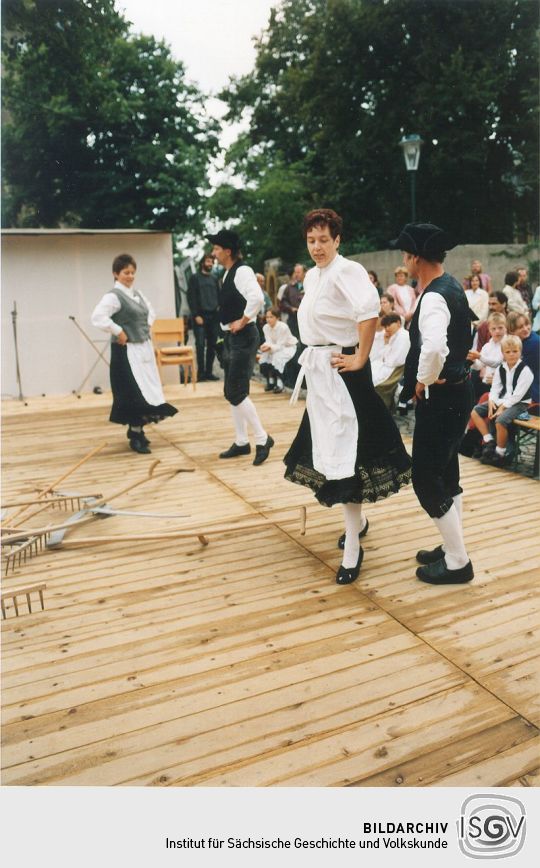 Bauerntanz zum Friedensfest in Radebeul