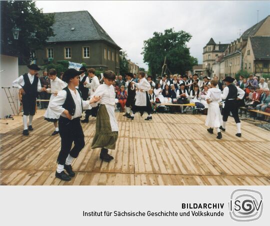 Bauerntanz zum Friedensfest in Radebeul