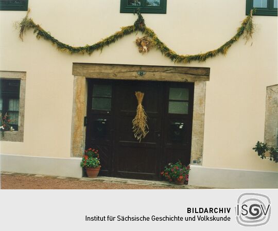 Geschmücktes Wohnhaus in Radebeul
