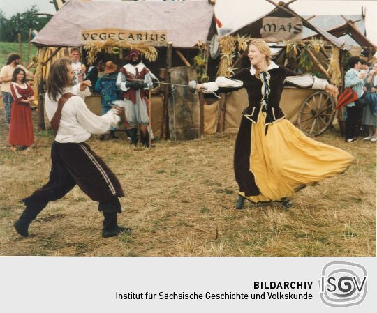 Fechtvorführung beim Friedensfest in Radebeul