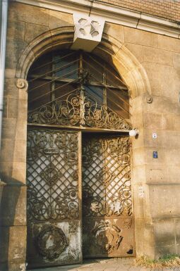 Bild: Hauseingang in Dresden-Loschwitz