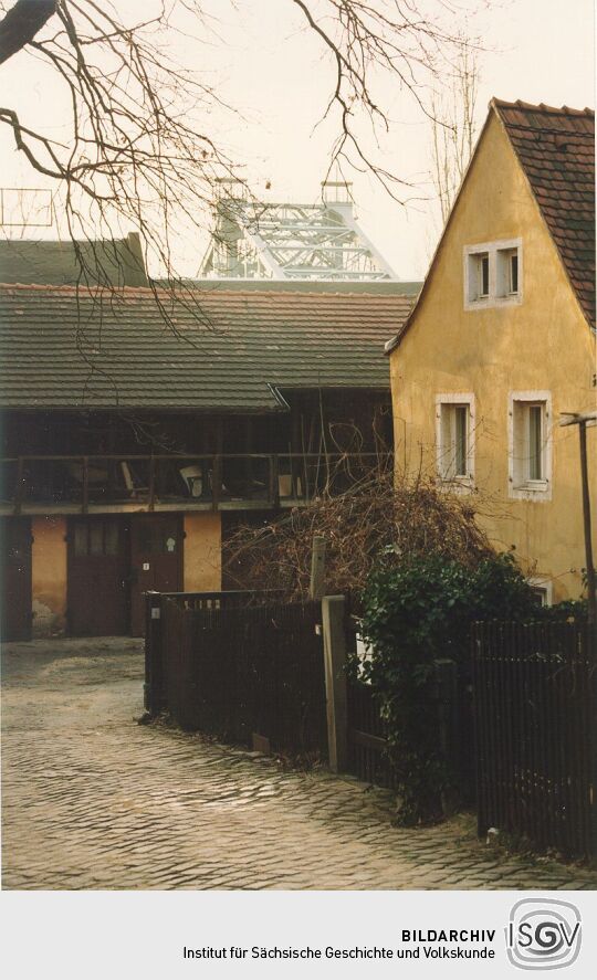 Schuppen mit Laubengang in Loschwitz