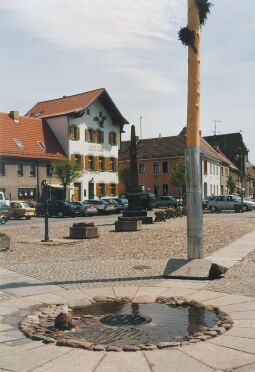 Bild: Maibaum in Wittichenau