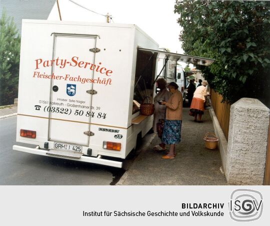 Fleischerei- und Bäckereiverkaufswagen in Dallwitz