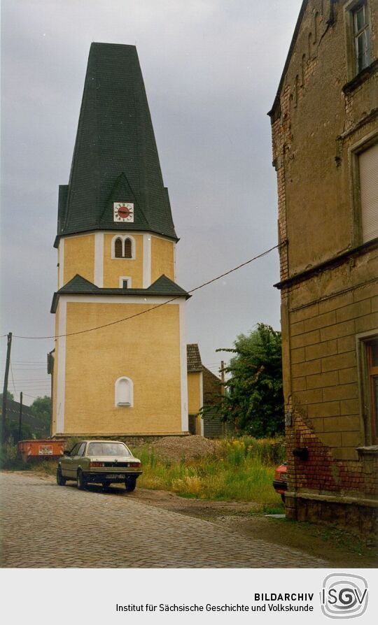 Die Kirche in Elstertrebnitz