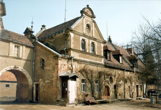 Seitengebäude des Schönfelder Schlosses