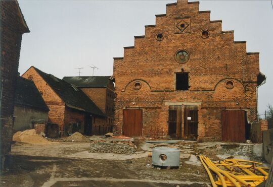 Lagerhaus und Mühlengebäude in Lützschena